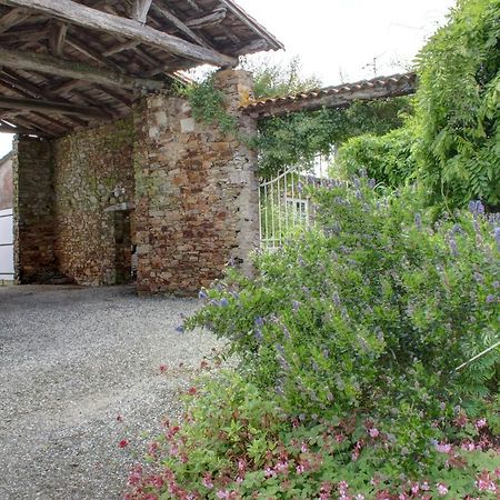 Relais De La Riniere Bed & Breakfast Le Landreau Exterior photo