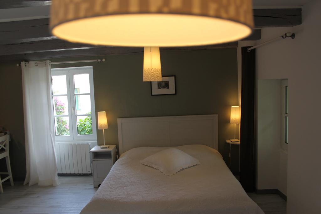 Relais De La Riniere Bed & Breakfast Le Landreau Exterior photo