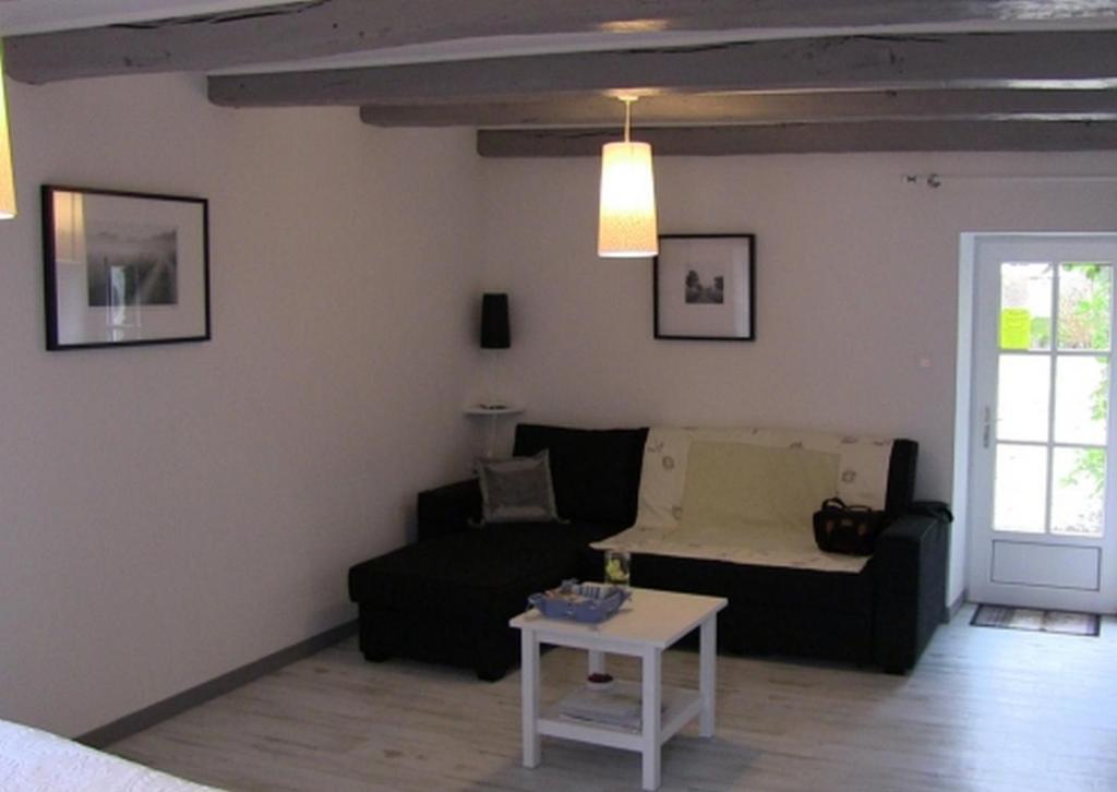 Relais De La Riniere Bed & Breakfast Le Landreau Room photo